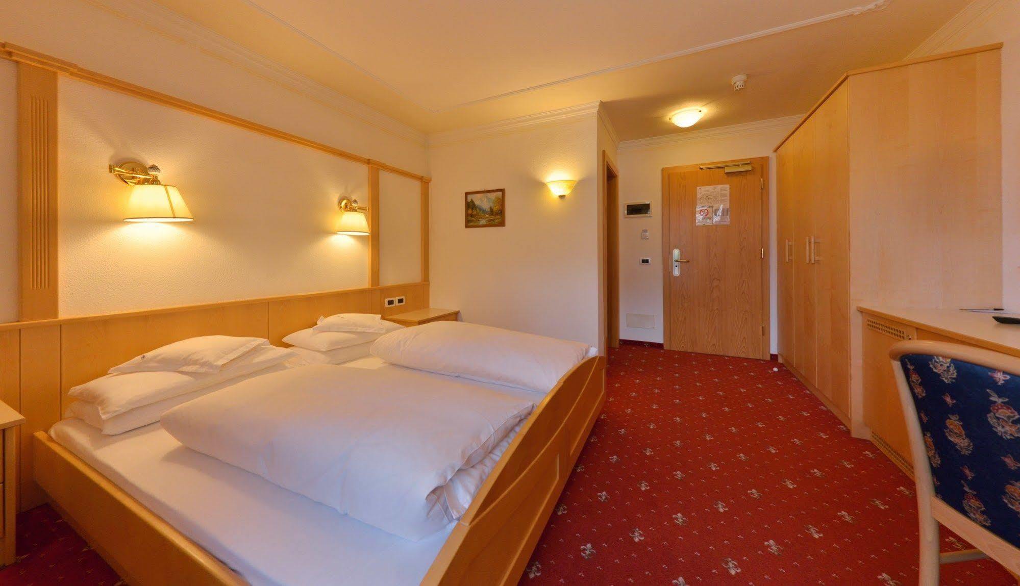 Hotel Diamant San Cassiano  Exterior foto